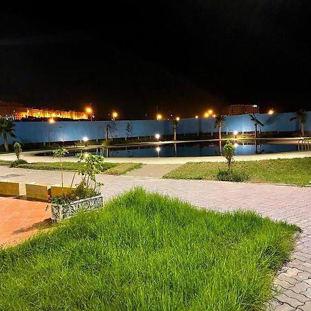 Elegant Appartement Avec Un Acces Piscine Jardin Parking Sous-Sol Et Wifi Haut Debit Fibre Optique Tanger Eksteriør billede