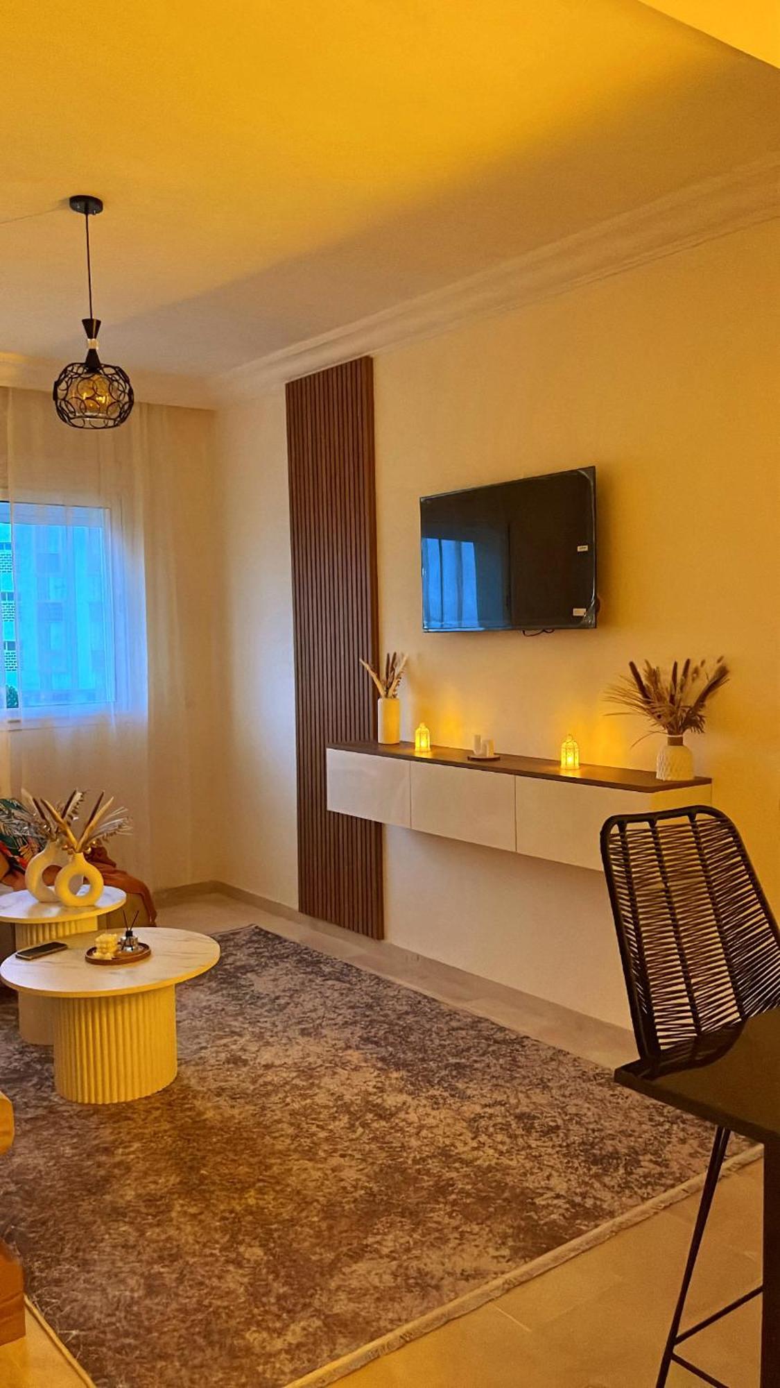 Elegant Appartement Avec Un Acces Piscine Jardin Parking Sous-Sol Et Wifi Haut Debit Fibre Optique Tanger Eksteriør billede