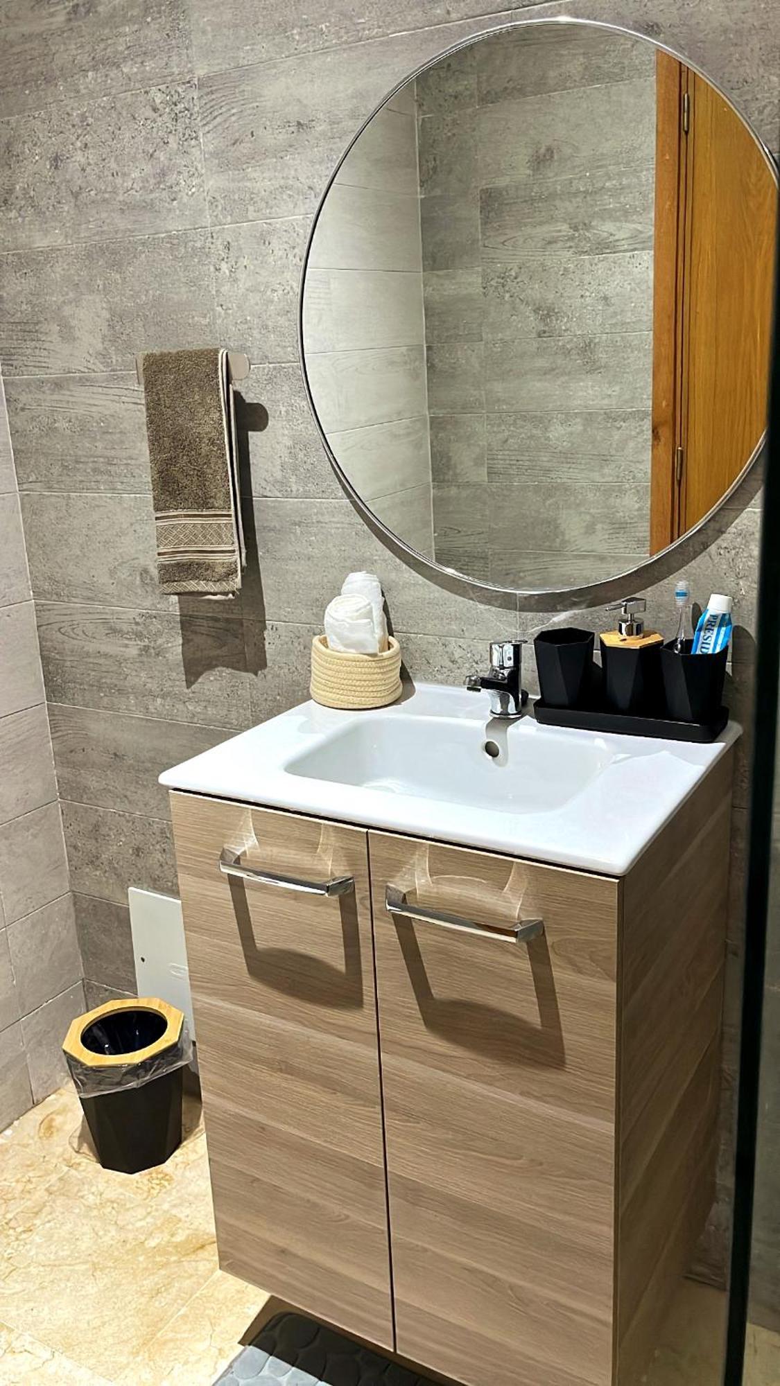 Elegant Appartement Avec Un Acces Piscine Jardin Parking Sous-Sol Et Wifi Haut Debit Fibre Optique Tanger Eksteriør billede