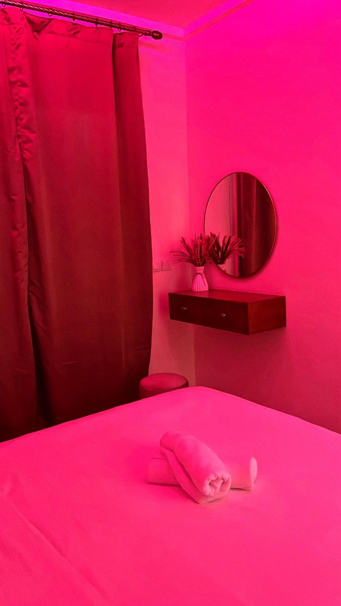Elegant Appartement Avec Un Acces Piscine Jardin Parking Sous-Sol Et Wifi Haut Debit Fibre Optique Tanger Eksteriør billede