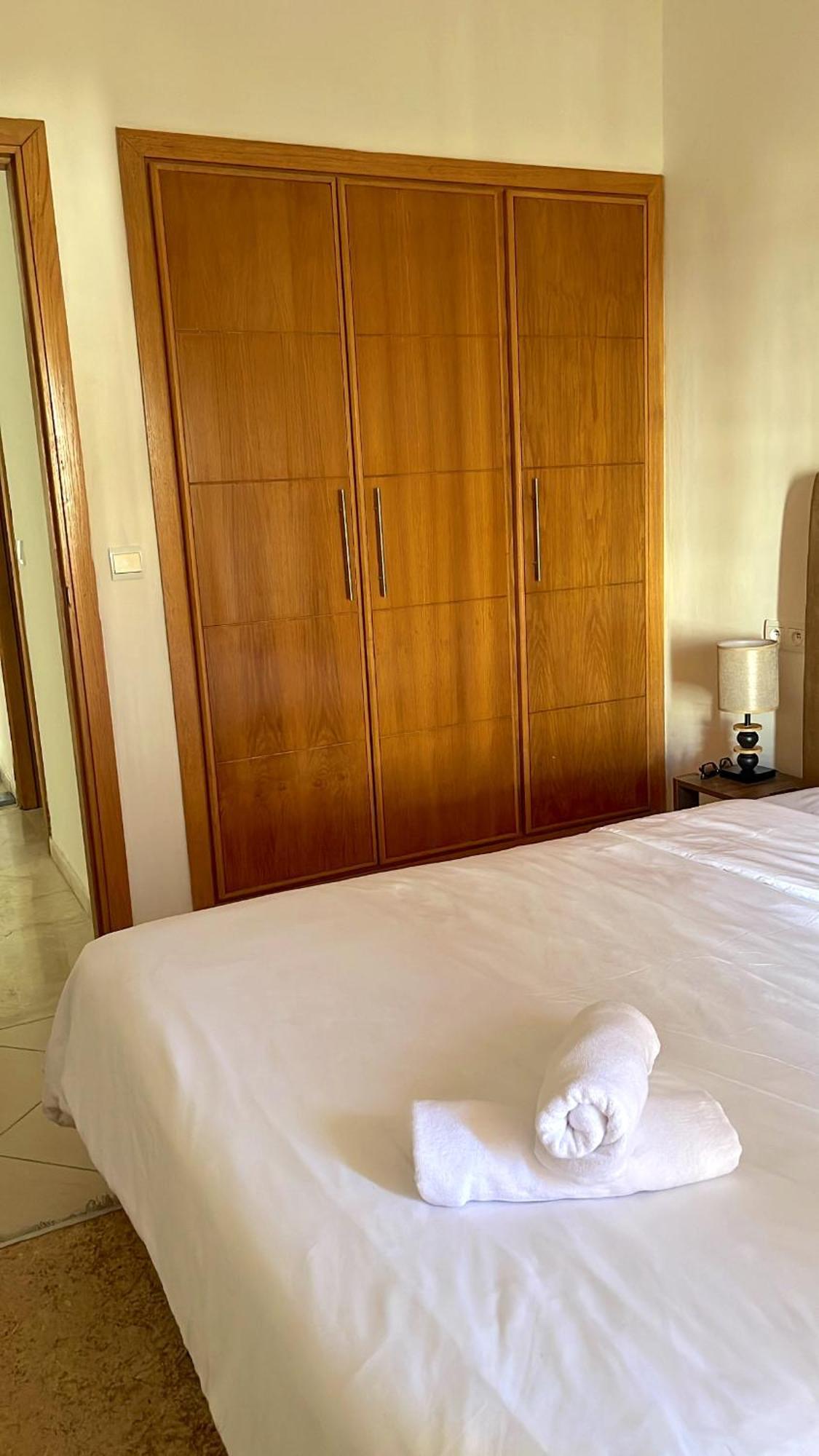 Elegant Appartement Avec Un Acces Piscine Jardin Parking Sous-Sol Et Wifi Haut Debit Fibre Optique Tanger Eksteriør billede