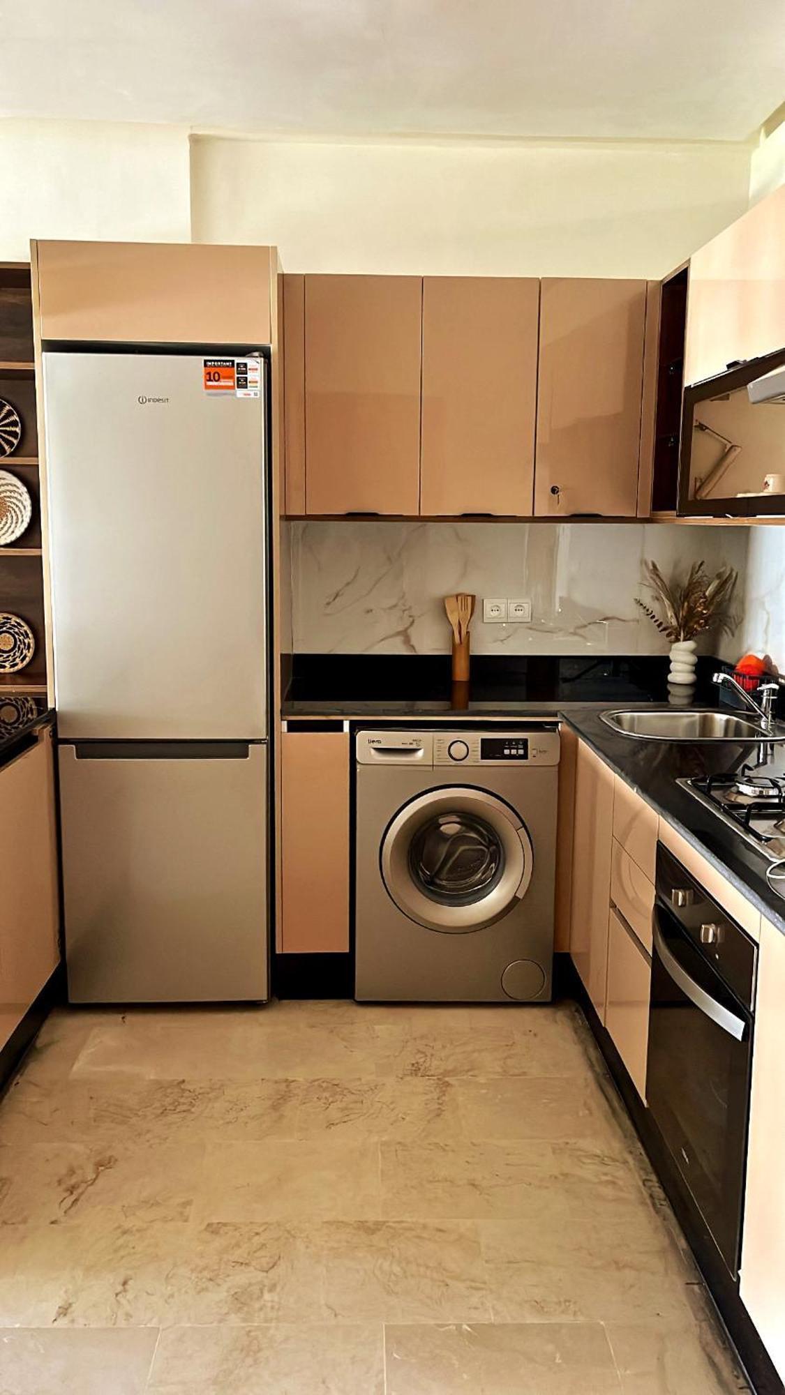Elegant Appartement Avec Un Acces Piscine Jardin Parking Sous-Sol Et Wifi Haut Debit Fibre Optique Tanger Eksteriør billede